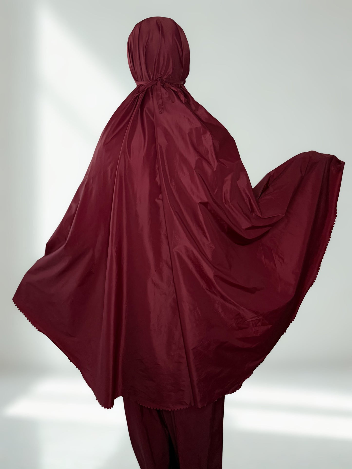 Mukena travel mini  , collection mini&go bordeaux  parachute Korean  ample 3 pièces avec mini pochette de rangement _ Tenue de prière haute de gamme _ NIYA 